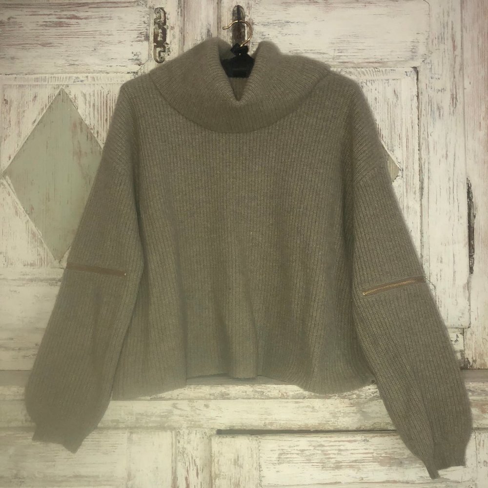 Cashmere Project taupe turtleneck zippers Size S